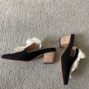 Esquivel Canvas Aurora